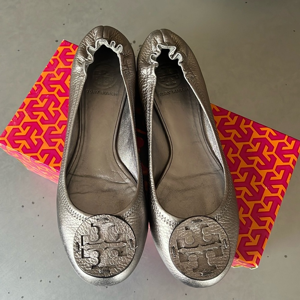Tori Burch, pewter ballet flats, size 8 1/2